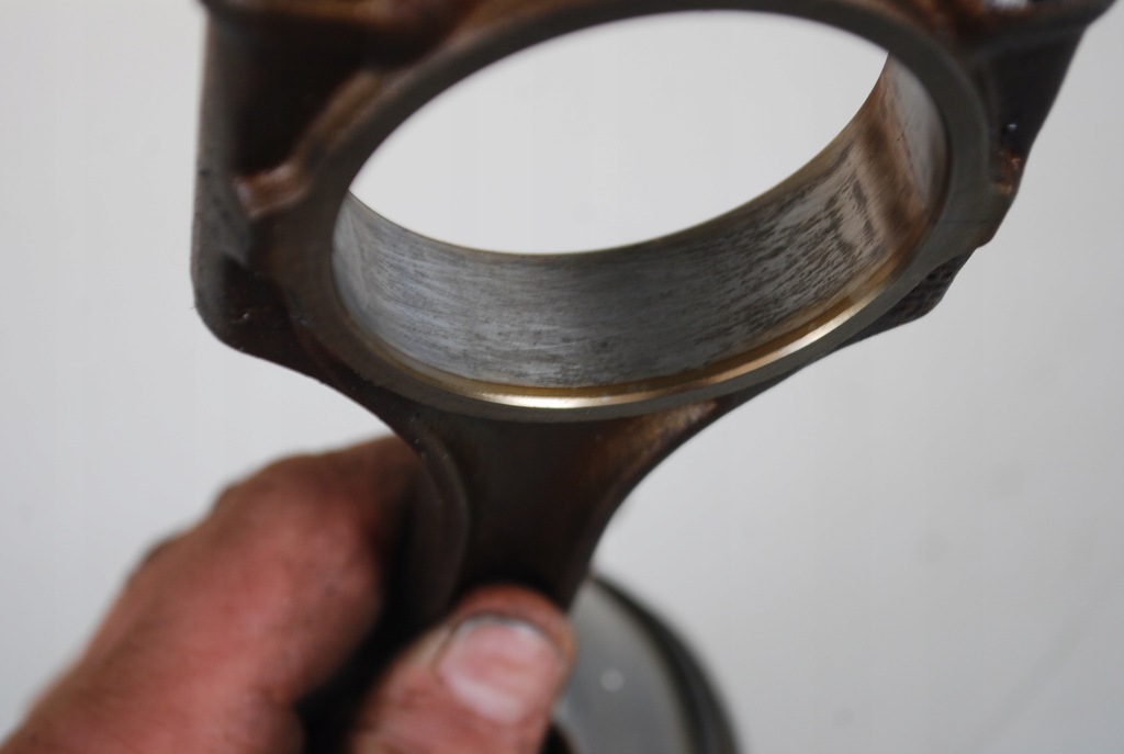 фото №5, Поршень шатун audi a8 d2 4.2 aqf 078j