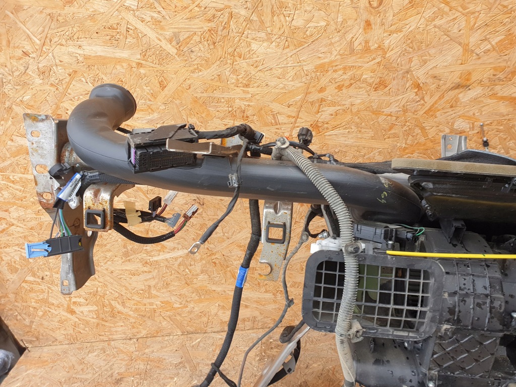 фото №10, Renault trafic iii vivaro обігрівач електропроводка панелі каркас