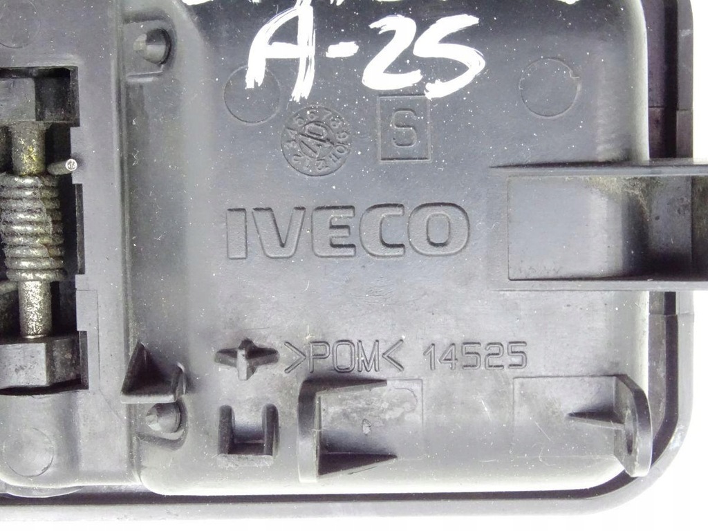фото №3, Iveco daily iv v 06-14 ручка внутренняя дверь правая задняя оригинал