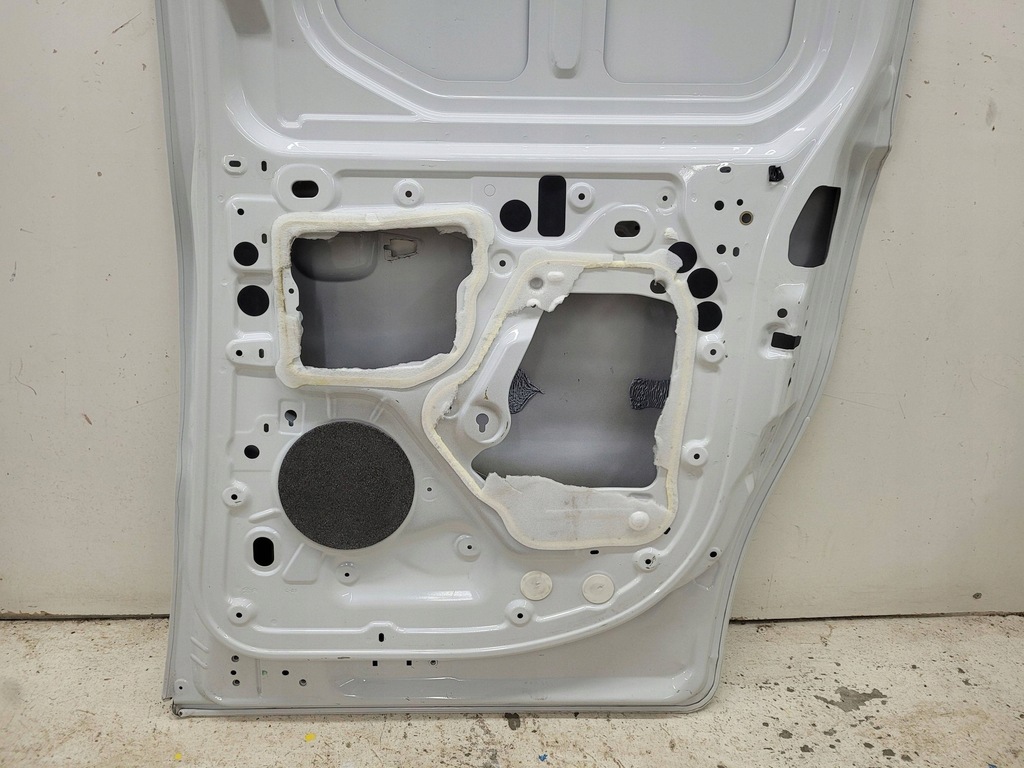 фото №11, Citroen berlingo iv 4 combo e 18- дверь задняя задние правое сдвижные fv