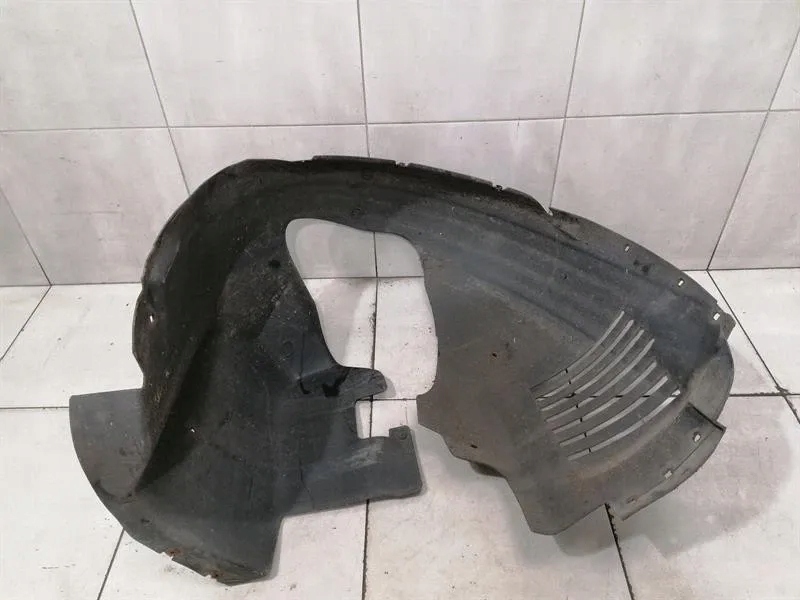 Купити Bentley втулка підкрилок 3w8809958e