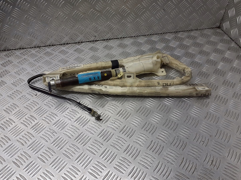 фото №1, Шторка безпеки повітряна права toyota avensis t25 sedan