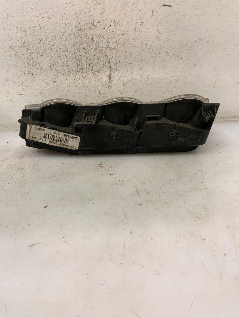 фото №2, Лічильник приладова панель 60694146 fca