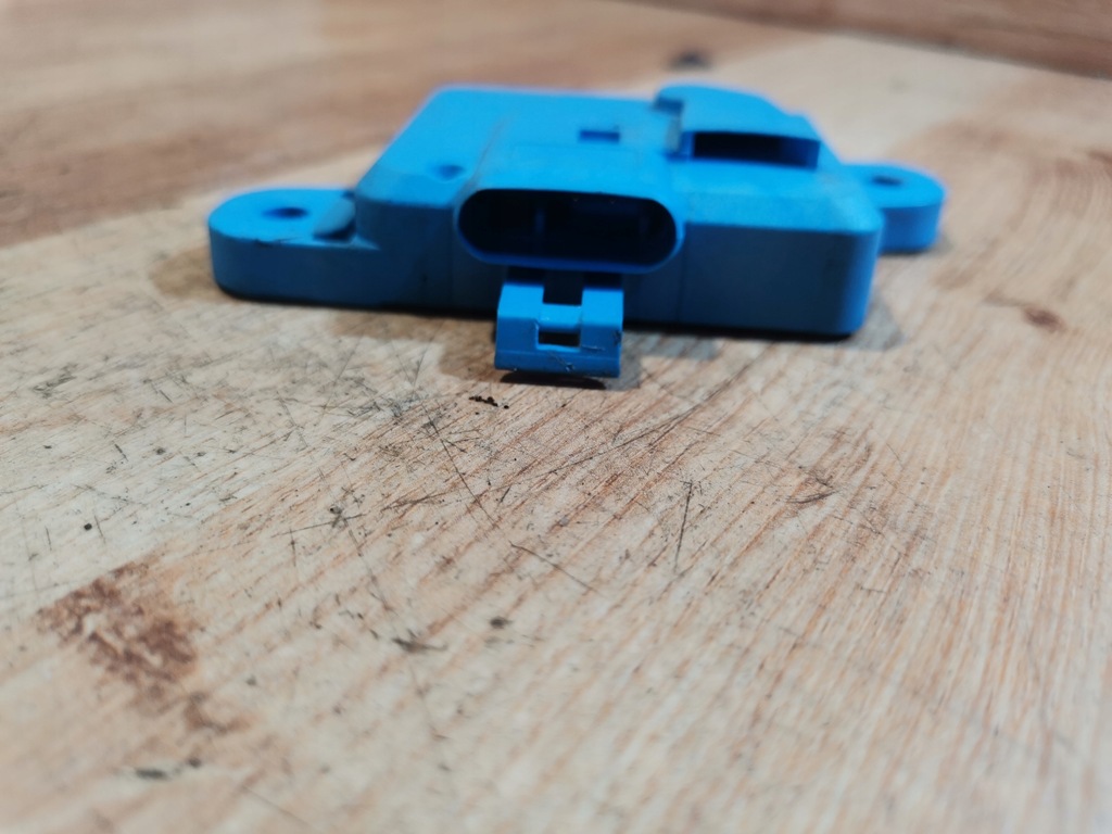 фото №8, Датчик удару opel omega b lift 09173929