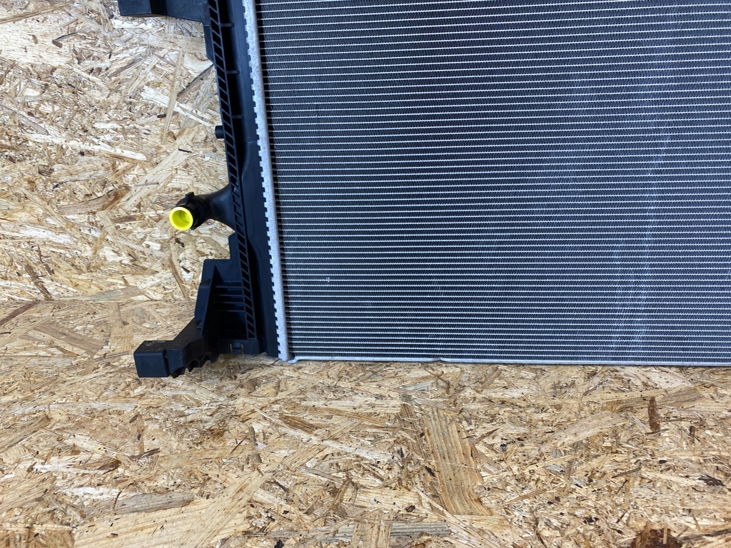 фото №9, Радіатор wody mercedes w177 w247 x247 w118 a2475003800