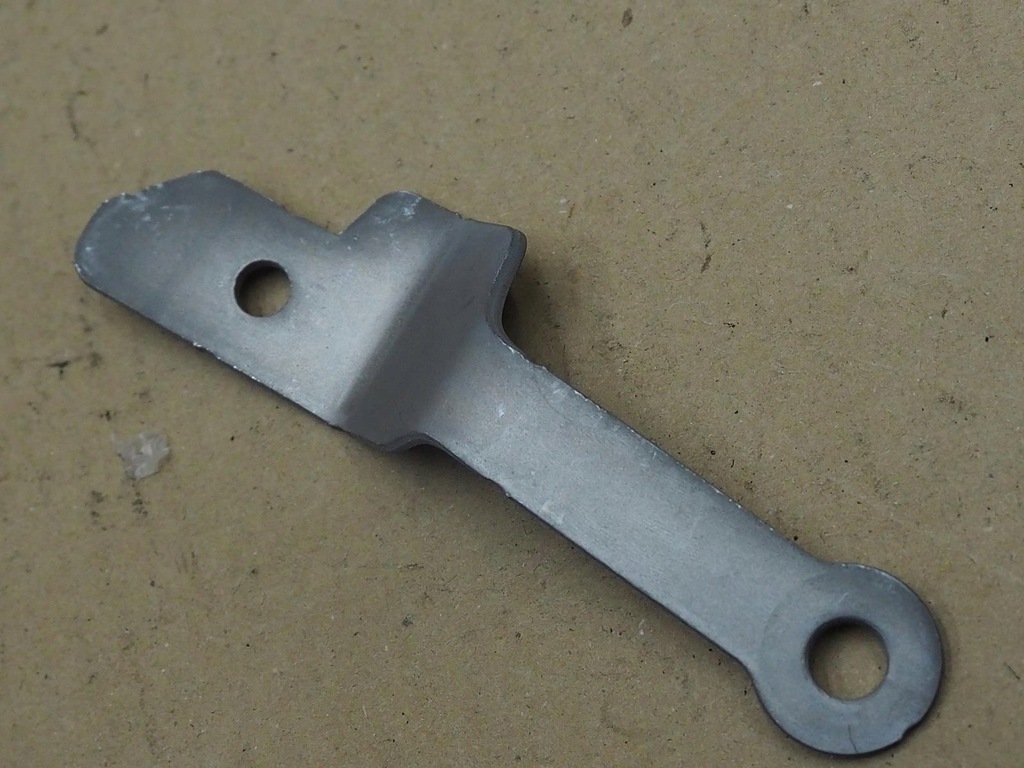 фото №9, A6 c8 кронштейн klaksona 4k6951230