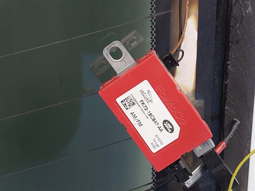 фото №8, Стекло задняя задняя jaguar xe x760 2015-2019r 43r-011595