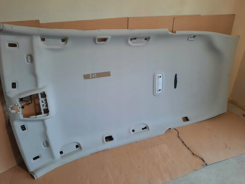 фото №1, Mercedes w212 212 потолок серая