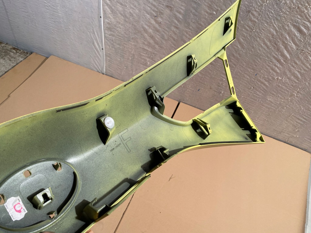 фото №7, Toyota yaris iii lift накладка кришки багажника 17-