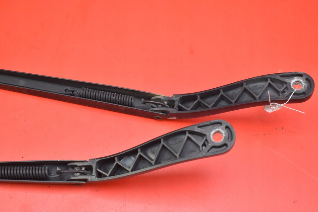 фото №10, Рычаг рычаги дворник et76-17526-ab et76-17526-cb ford transit courier