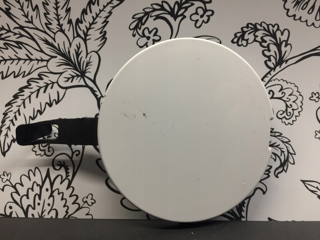 фото №1, Opel vivaro b ii заглушка фаркоп бампера перед 16-