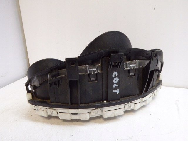 фото №7, Colt vi z30 04-08 счетчик приборы спидометр защита рамка