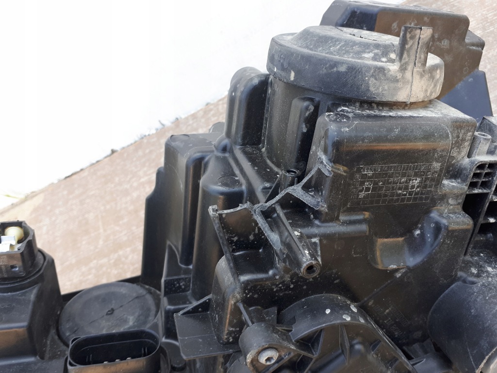 фото №10, Skoda scala 19- лампа перед правая передняя 657941016