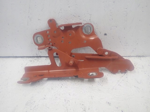 фото №1, Петля капот левый bmw 1 i f20 f21 2011-