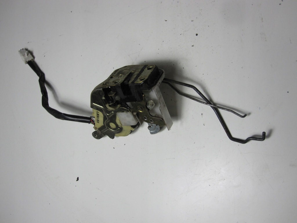 фото №7, Замок дверь передний левый mazda mpv 2000r