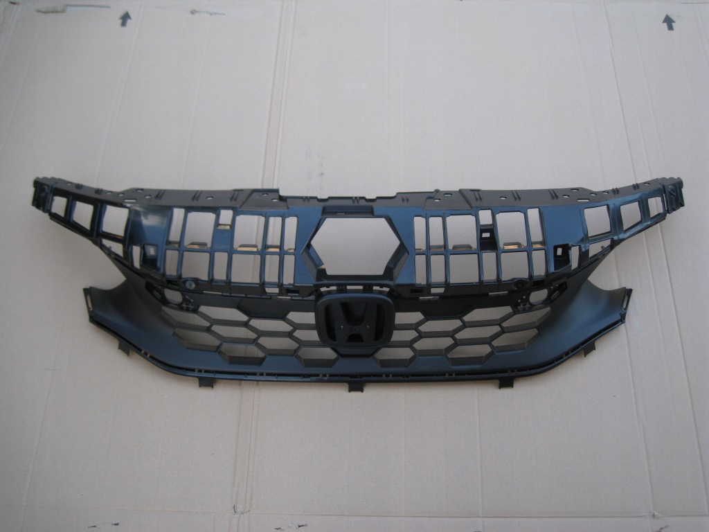 Решітка  решітка радіатора honda civic xi 2022-2025r новий model оригінал Оригінал