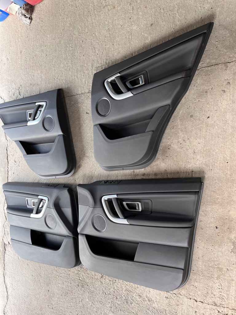 фото №1, Discovery sport l550 lift обивка дверь комплект