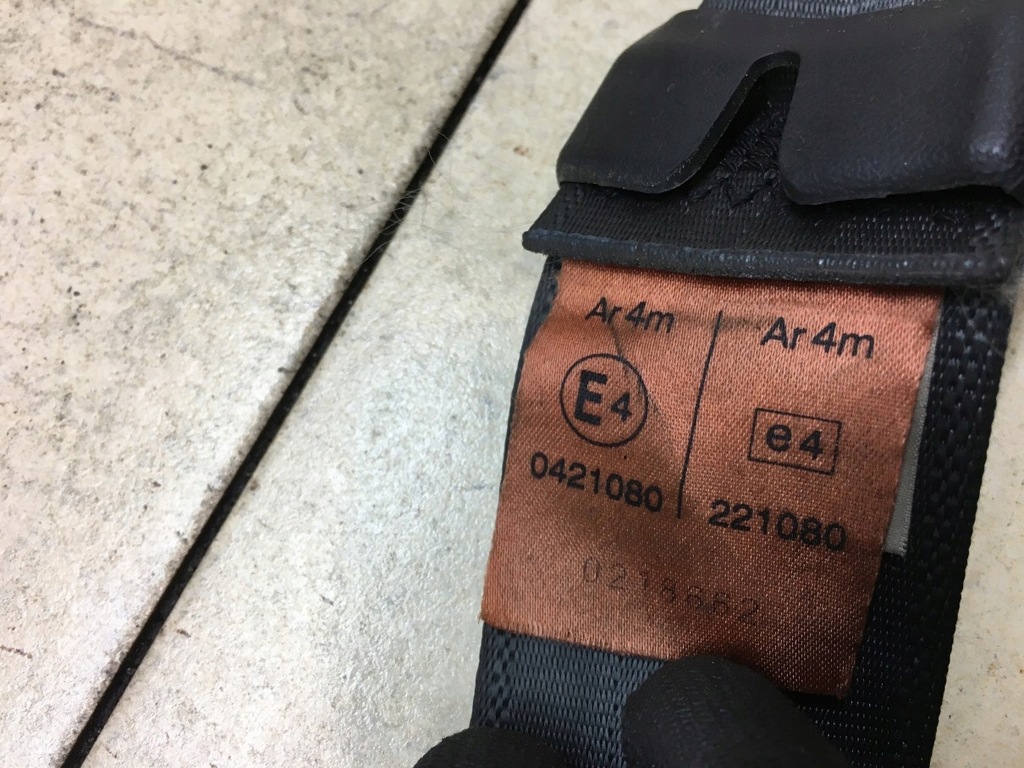 фото №6, Pas безопасности правый перед carina e iv t19