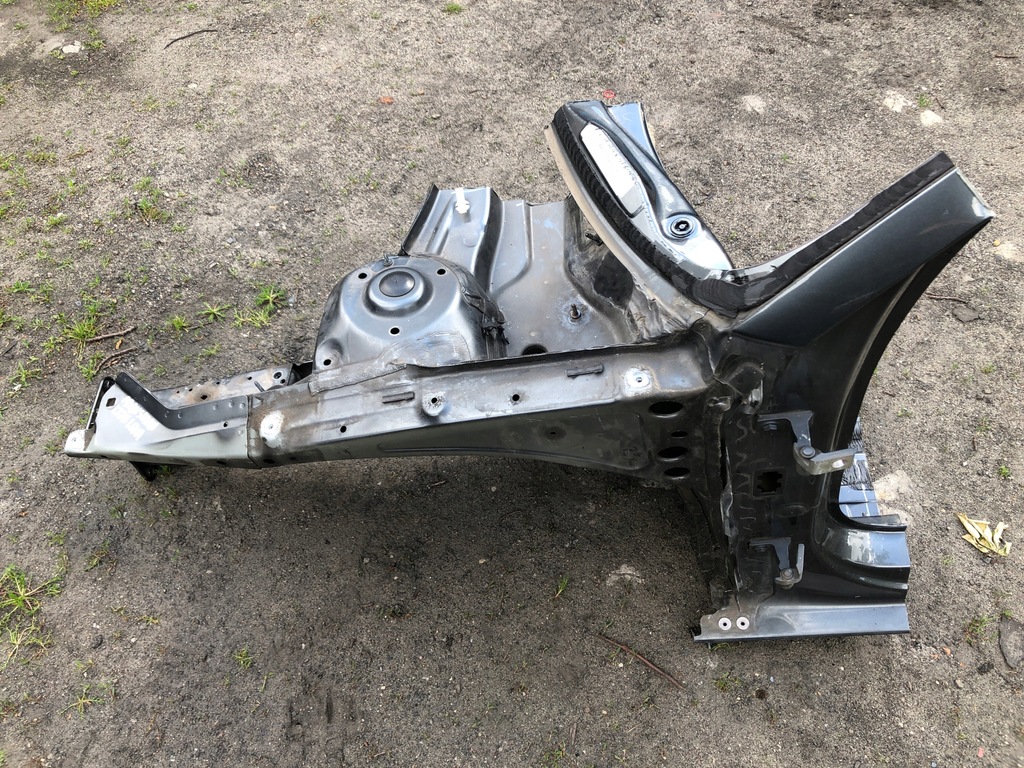 фото №1, A3 8v чверть підкрилок поріг ліва лонжерон перед lz7s