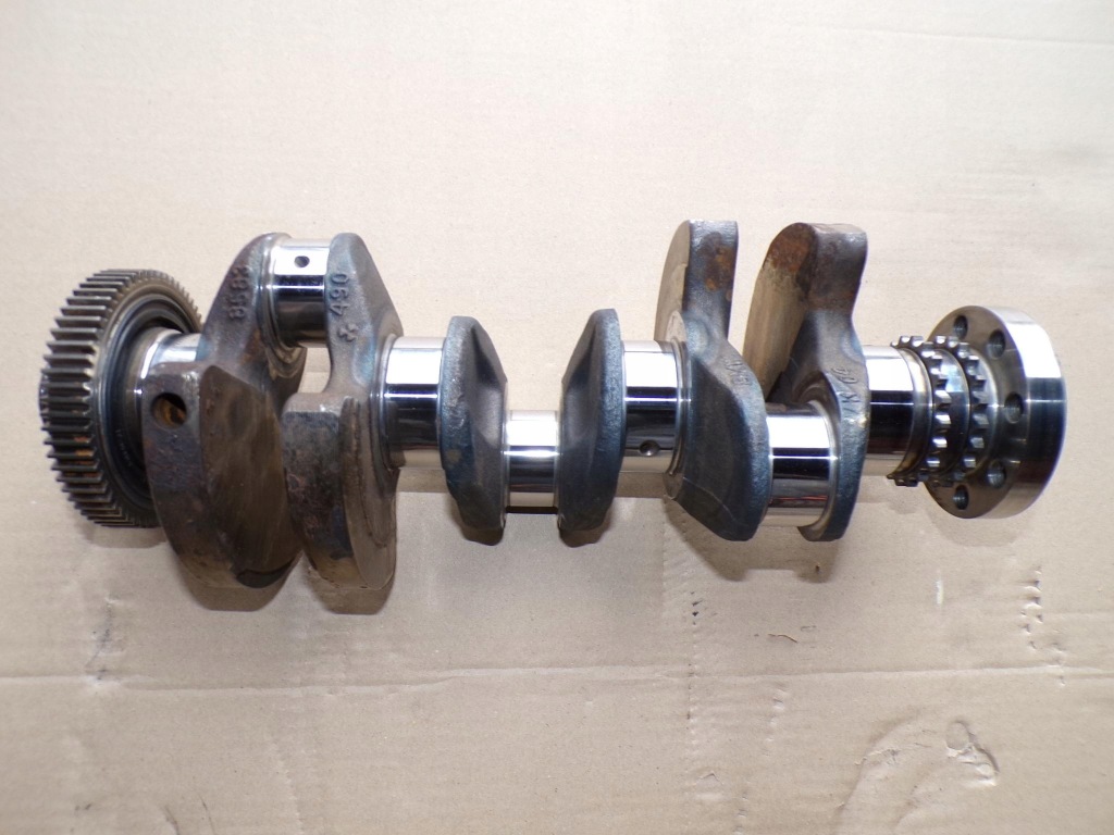 Купити Wał колінчастий bmw x1 x2 mini 1.5 d 8583490