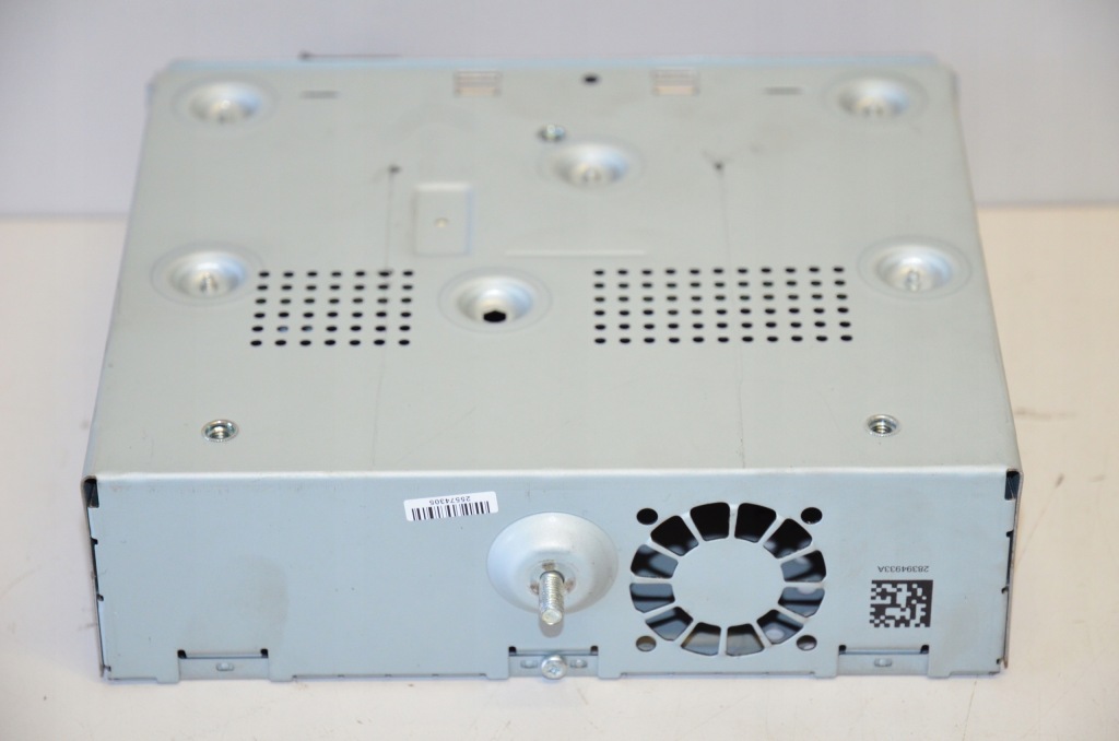 Mercedes cla тюнер радио a2229009710 Цена