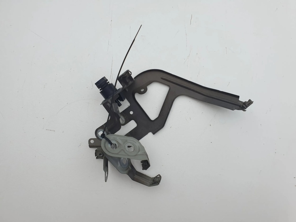 фото №1, Bmw f10 f11 кронштейн крила лівий перед