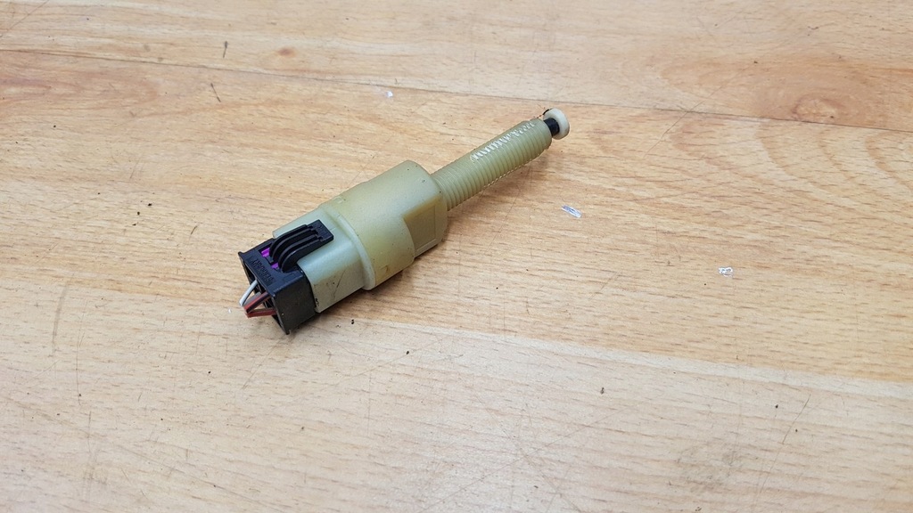 фото №1, Датчик педали тормоза audi a6 c5