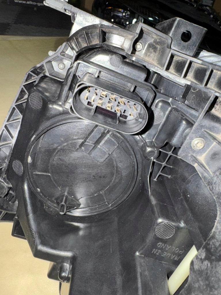 Mercedes лампа лампы cla 174 w174 c174 multibeam правая левая nowa a с Разборки