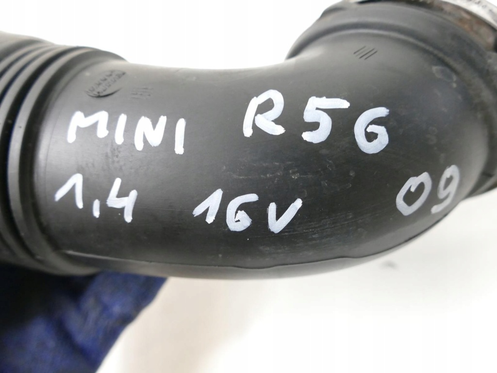 Mini cooper r56 r55 1.4 b шланг воздуха 09r Доставка