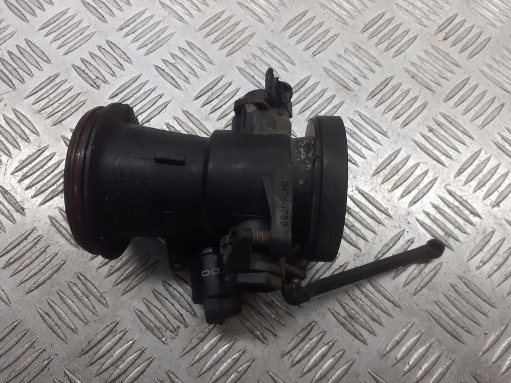 фото №1, Дроссельная заслонка dacia logan 1.4 8200682611