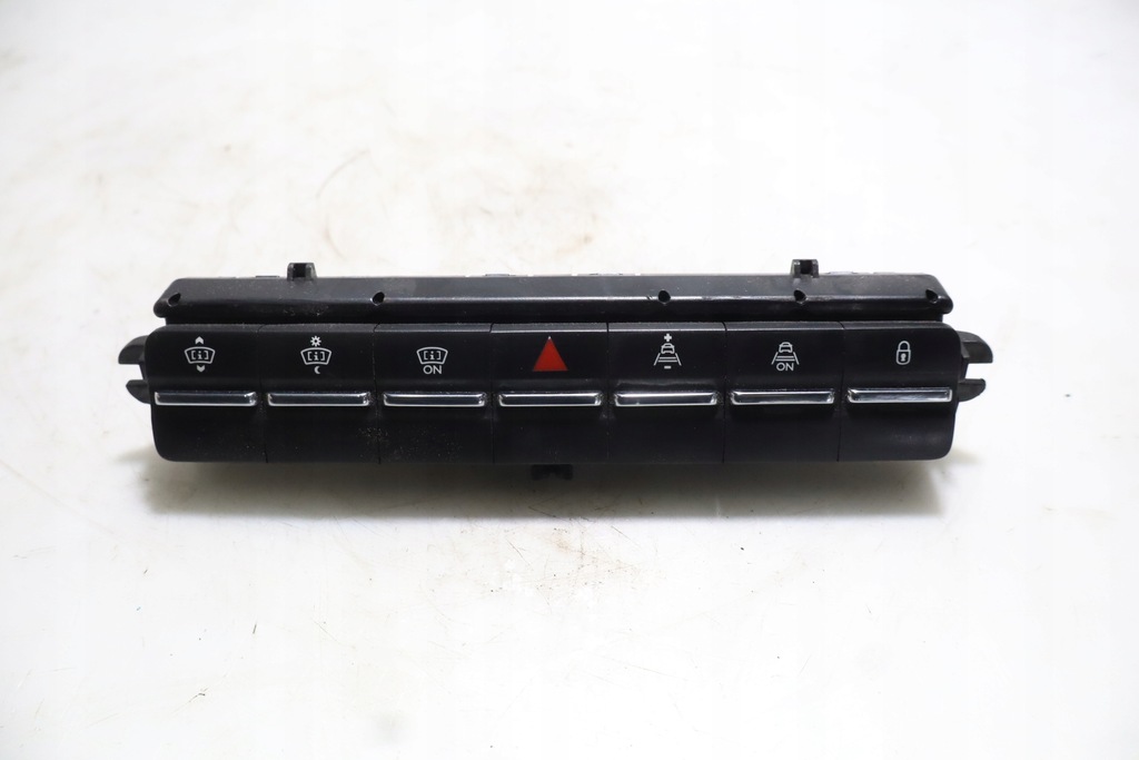 фото №1, Панель світла аварійних peugeot 5008 i