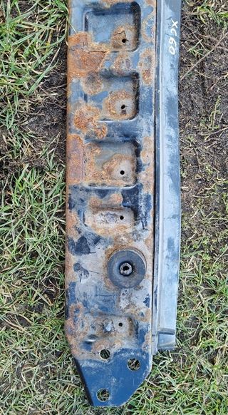 фото №2, Балка радиатора xc60