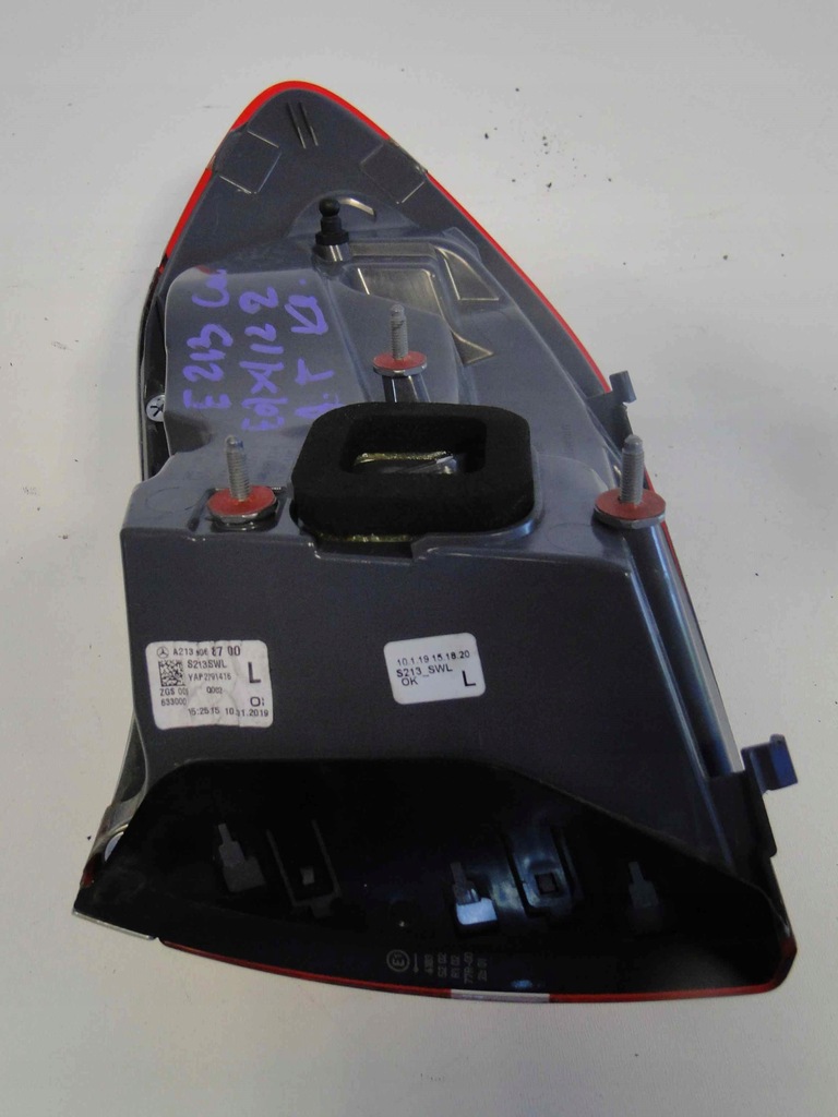 фото №13, Mercedes e s213 213 kombi лампа задняя левая w213