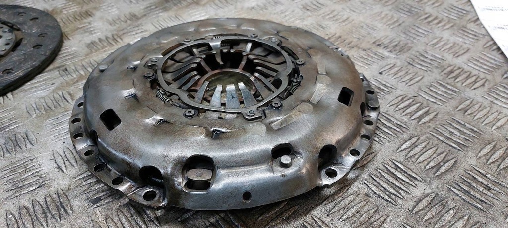 фото №7, Сцепление диск + прижим + подшипник выжимной kia carens iii 2.0 crdi