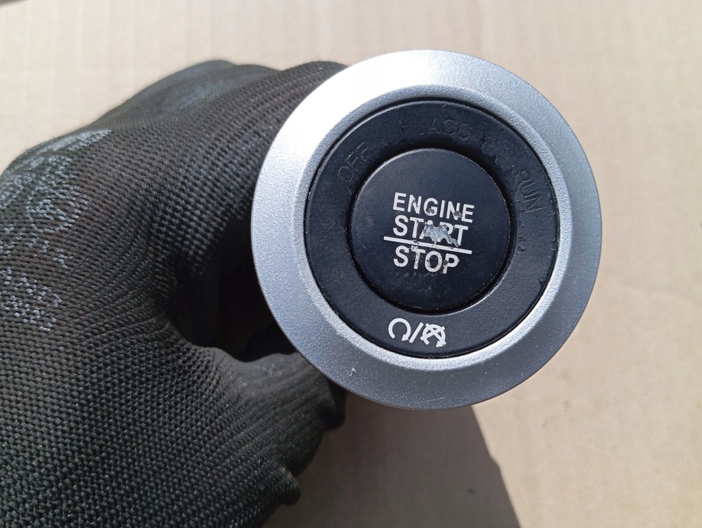 фото №13, Chrysler pacifica 17- 3.6 кнопка запуск стоп выключатель кнопка do запуска