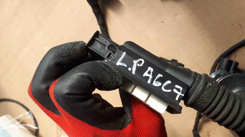 фото №8, A6 c7 4g електропроводка джгут двері лівий перед