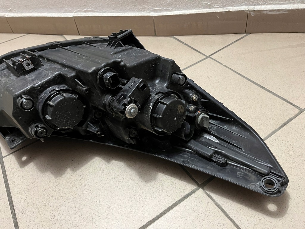 фото №14, Hyundai ix35 ix-35 09- лампа передняя перед левая 92101-2y000