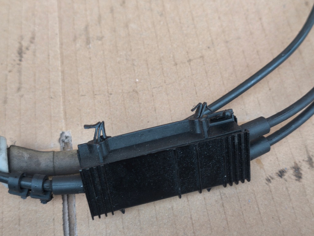 фото №9, Ford mondeo mk5 2.0 tdci трос капот тяга ручка