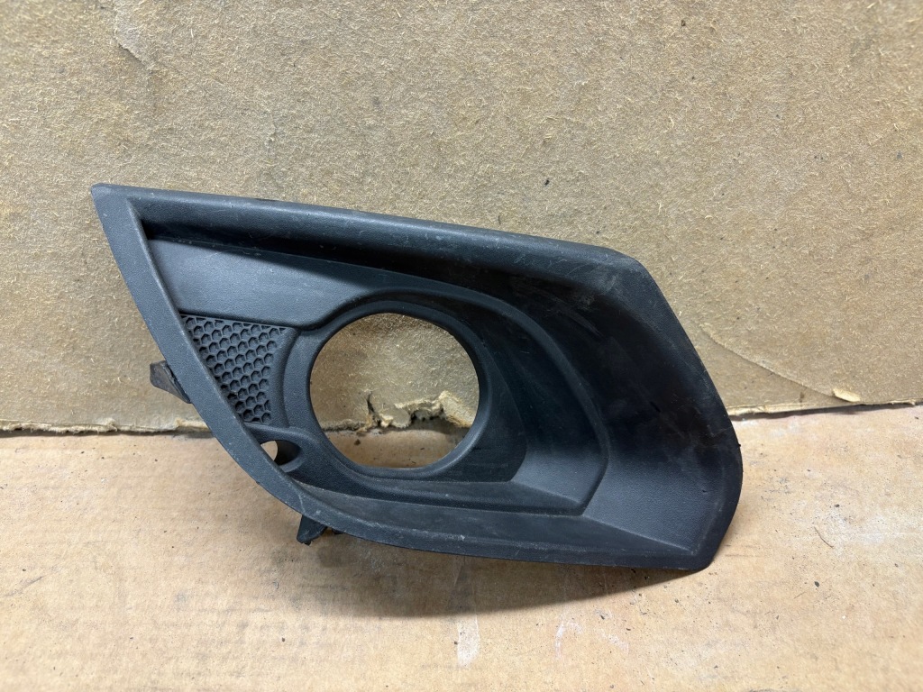 Купити Решітка лівий перед opel corsa e