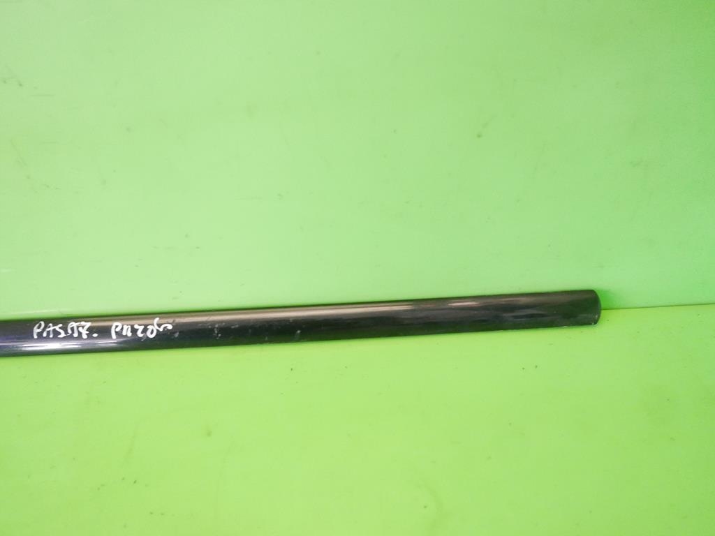 фото №2, Молдинг дверная правая перед ford mondeo mk3 kombi