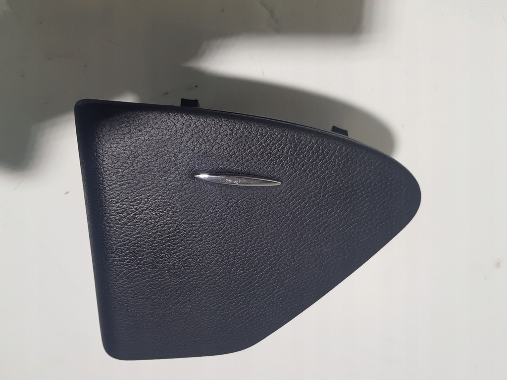 фото №1, Пепельница бардачок правая задняя mercedes cls w219