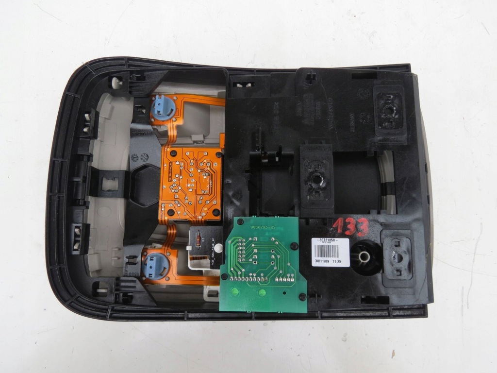 фото №4, Освещение внутреннее volvo v70 lll 3.2 b r6 243 km 07-16r 30721050