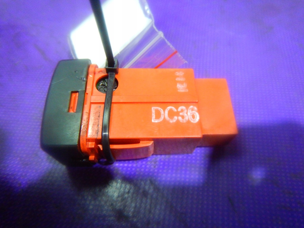 фото №3, Mazda demio 5d 99-07 перемикач світла вимикач