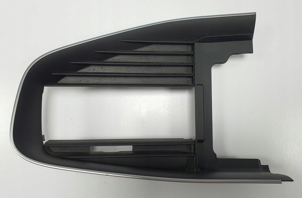 фото №1, Пластик защита решётки обдув mercedes gle w167