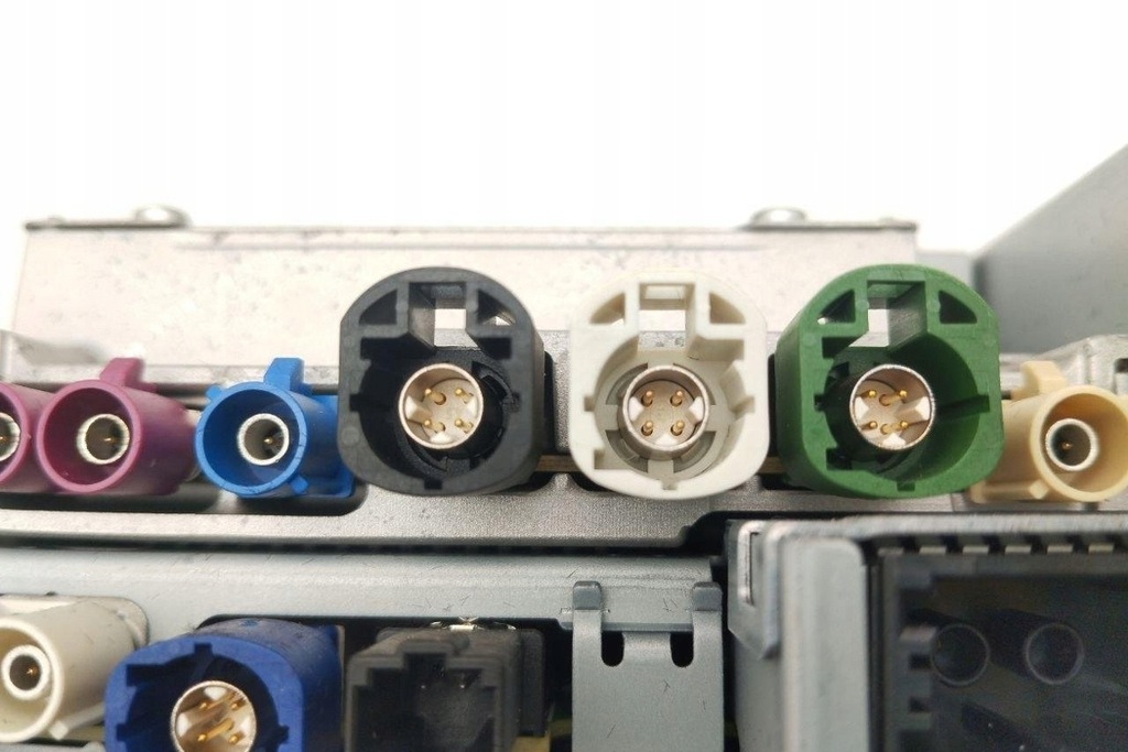 фото №13, Модуль навигации porsche cayenne 9y0/9y3 9y1035084f бензиновый 324kw 2021