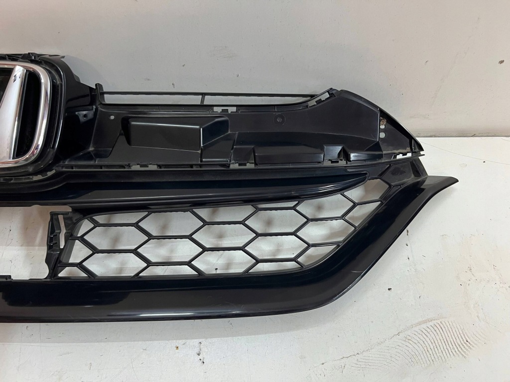 фото №2, Honda cr-v v 2018- решётка радиатора решетка бампера перед