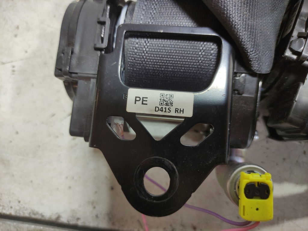 фото №5, Mazda cx-30 ремни pas безопасности перед передние левый + правый