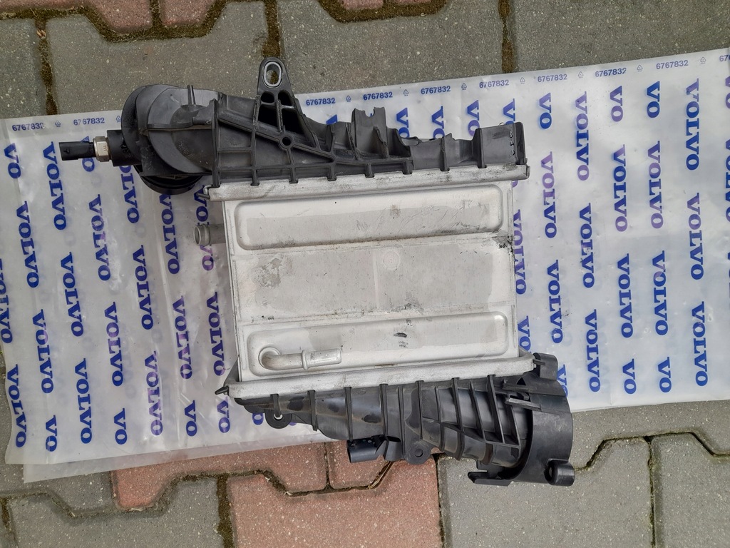 фото №6, Радиатор интеркулер 32138750 volvo xc60 ii 2.0 b4d 2019r w-wa