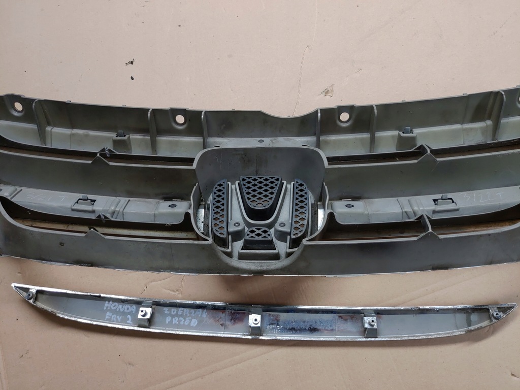 фото №12, Решётка радиатора решётка радиатора радиатора honda frv fr-v 05-09