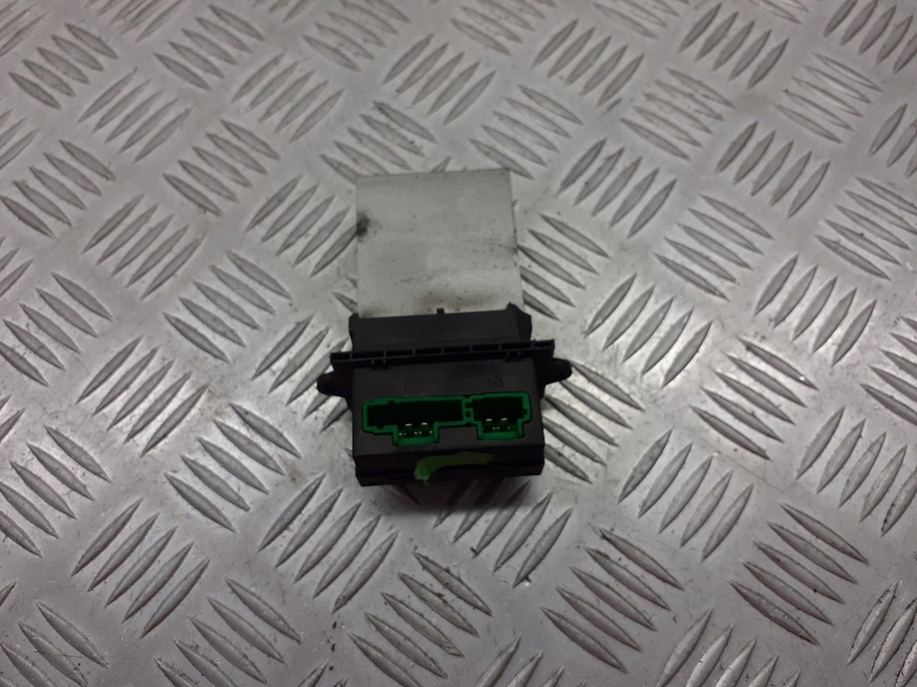 фото №1, Резистор резистор вентилятор renault megane ii 1.9 dci f657165w